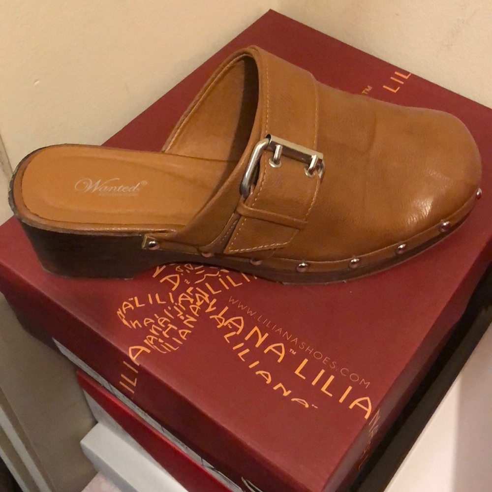 Clogs worn once great condition